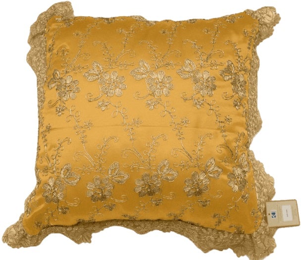 Scroll Macrame Throw Pillow 18" x 18" - Linen Universe Co.
